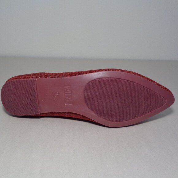 Mia Size 6.5 M KERRI Wine Textile Slip On Flats / Loafers New Women's Shoes - Picture 12 of 16